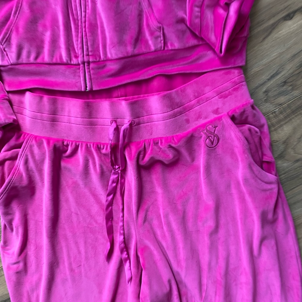 victoria secret tracksuit velvet size Xl - Picture 3 of 6